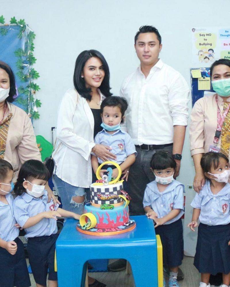 Instagram.com/anggitasari612